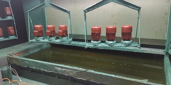 噴漆廢水.jpg 噴漆廢水.jpg